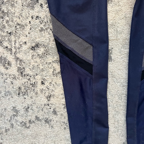 Alo Yoga Full Length Mesh Leggings Size M - Picture 3 of 8